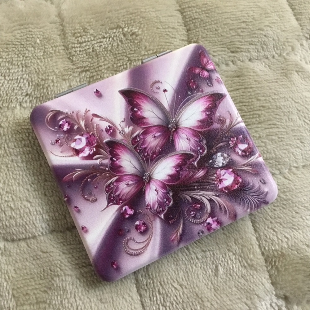Pink Butterfly Compact Mirror - Picture 2 of 3